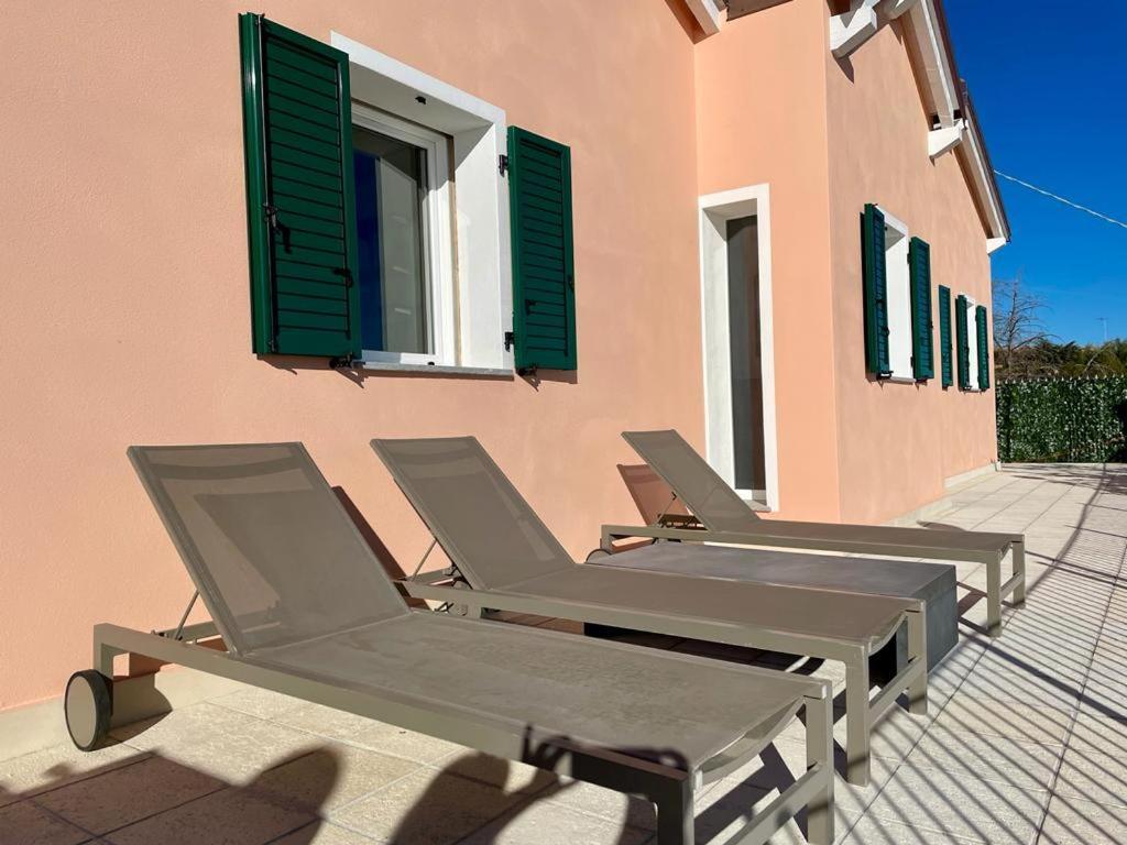 Villetta Sole Mare Santo Stefano al Mare Exteriör bild